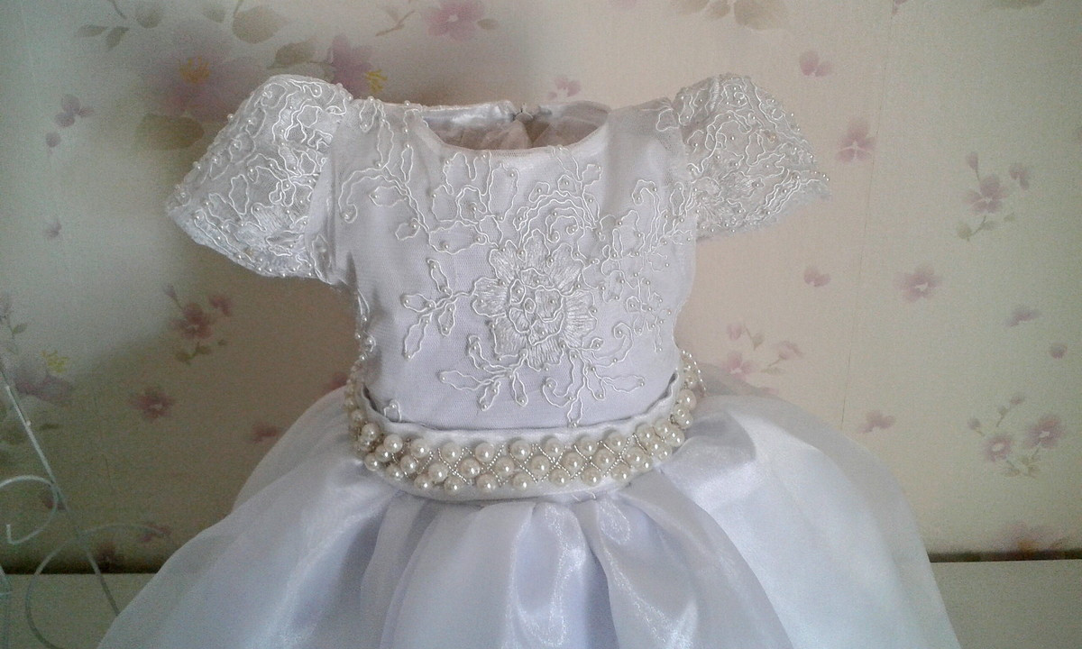 vestido de daminha bordado com perola