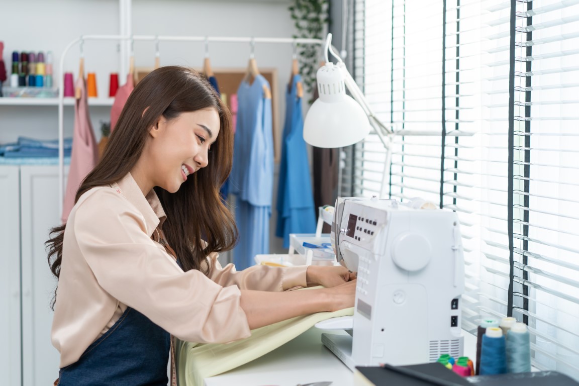 dicas-para-costurar-peca-em-malha-foto-elements-envato (1)