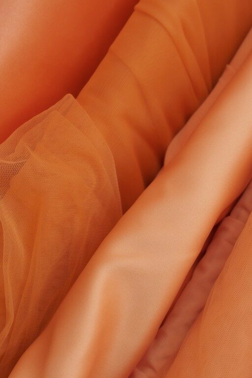 P1110016 coral satin